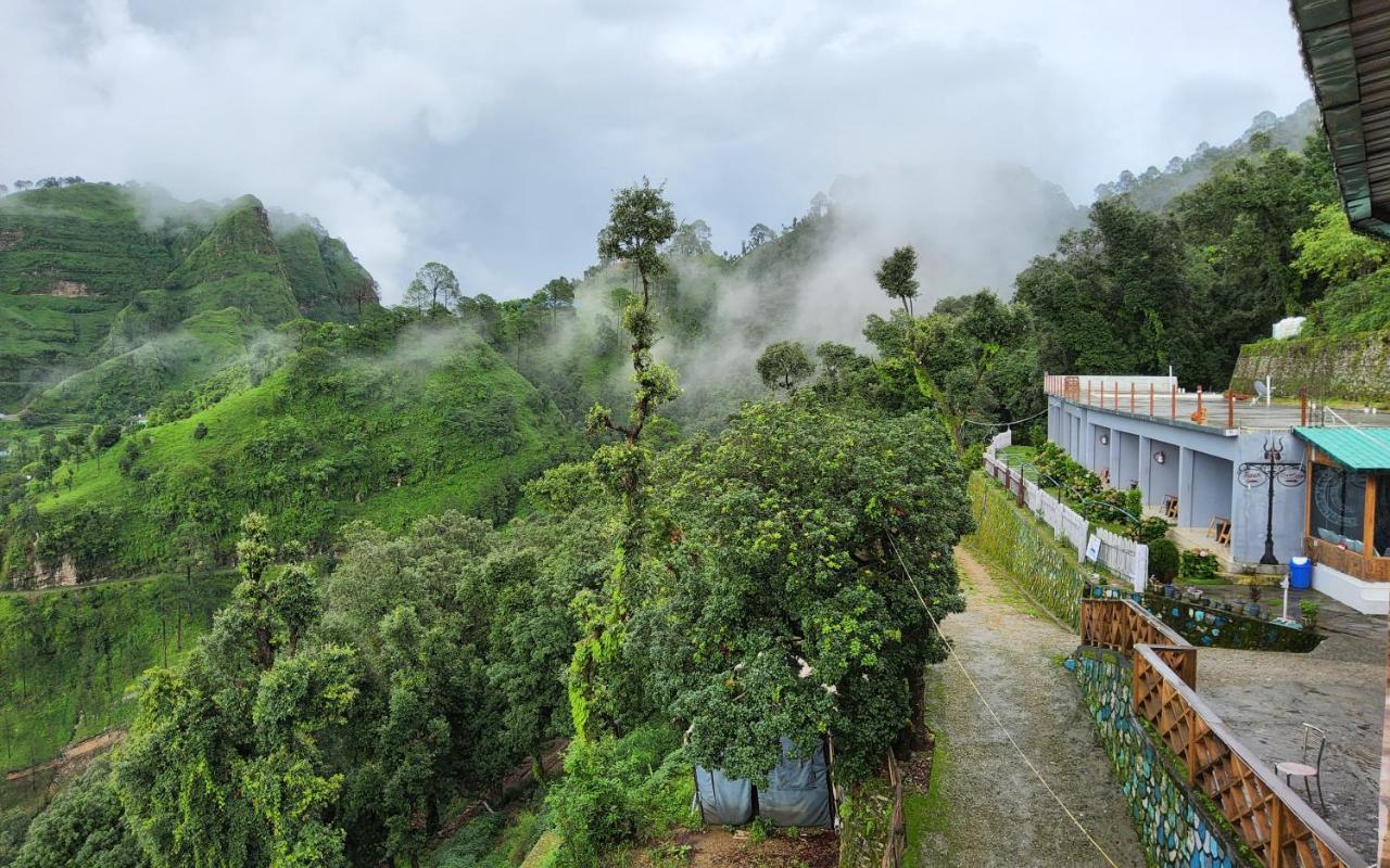 Shiva Valley Resort Kokhliyal Gaon Eksteriør bilde