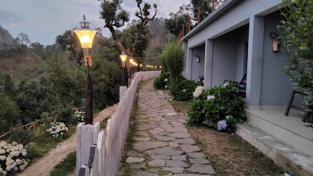 Shiva Valley Resort Kokhliyal Gaon Eksteriør bilde