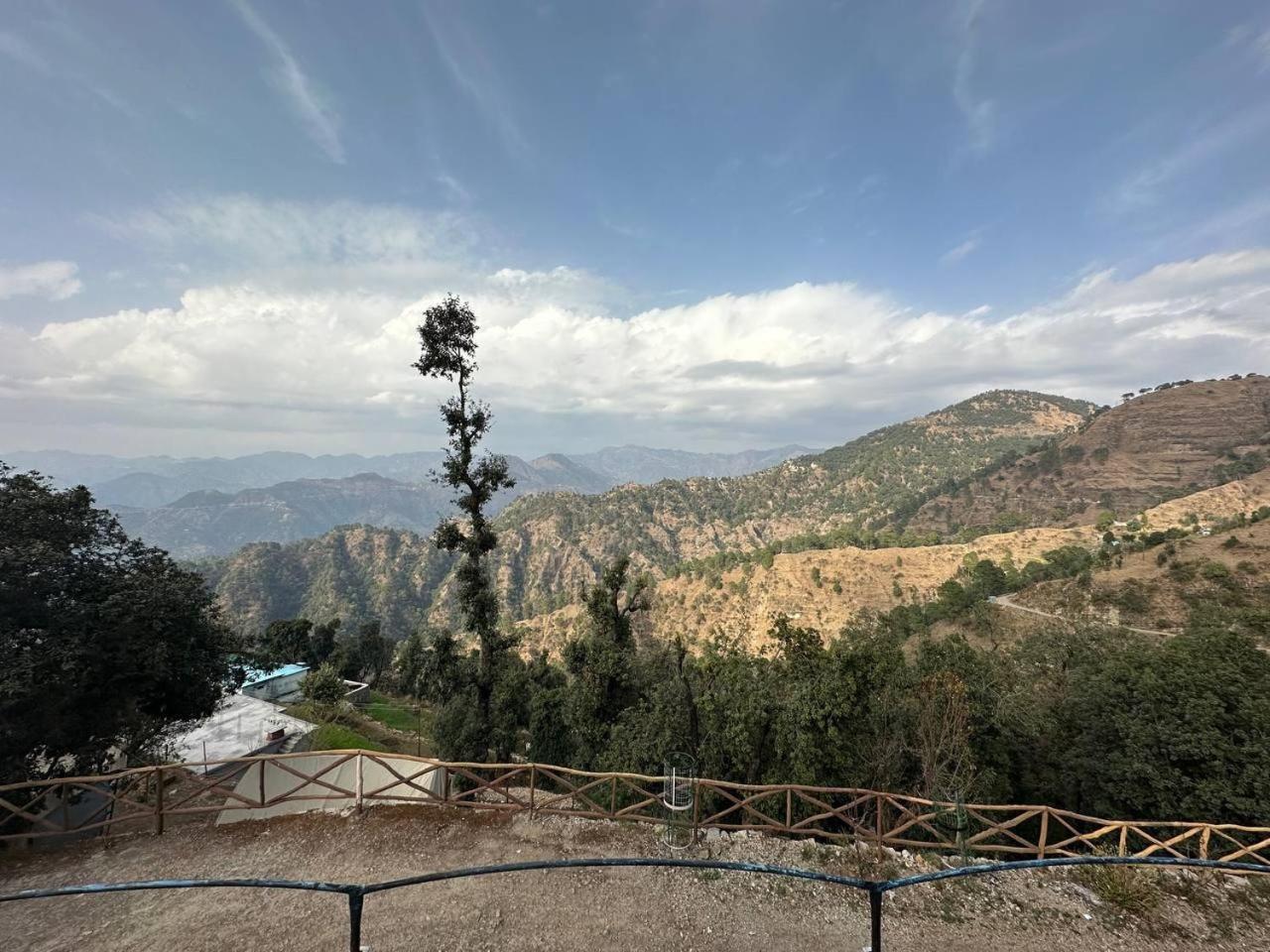 Shiva Valley Resort Kokhliyal Gaon Eksteriør bilde